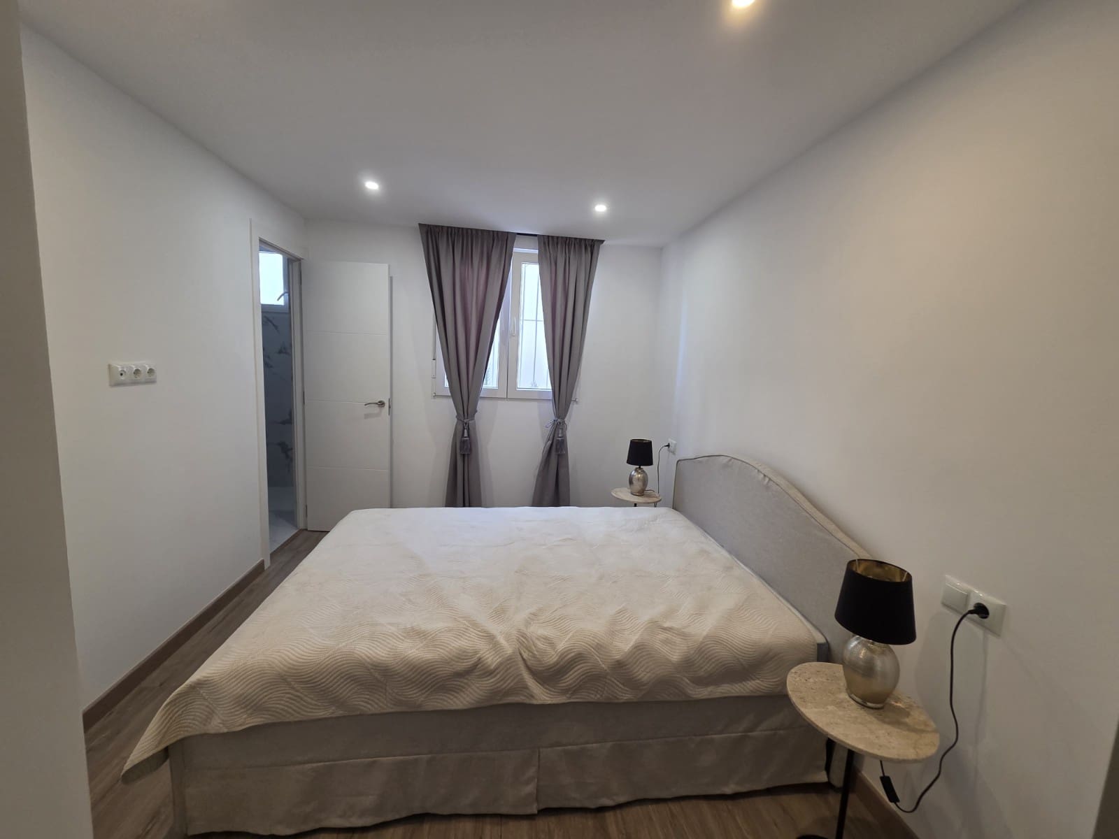 4 camera da letto Villetta Bifamiliare in vendita in Torrevieja con piscina garage - 369.000 € (Rif: 9409713)