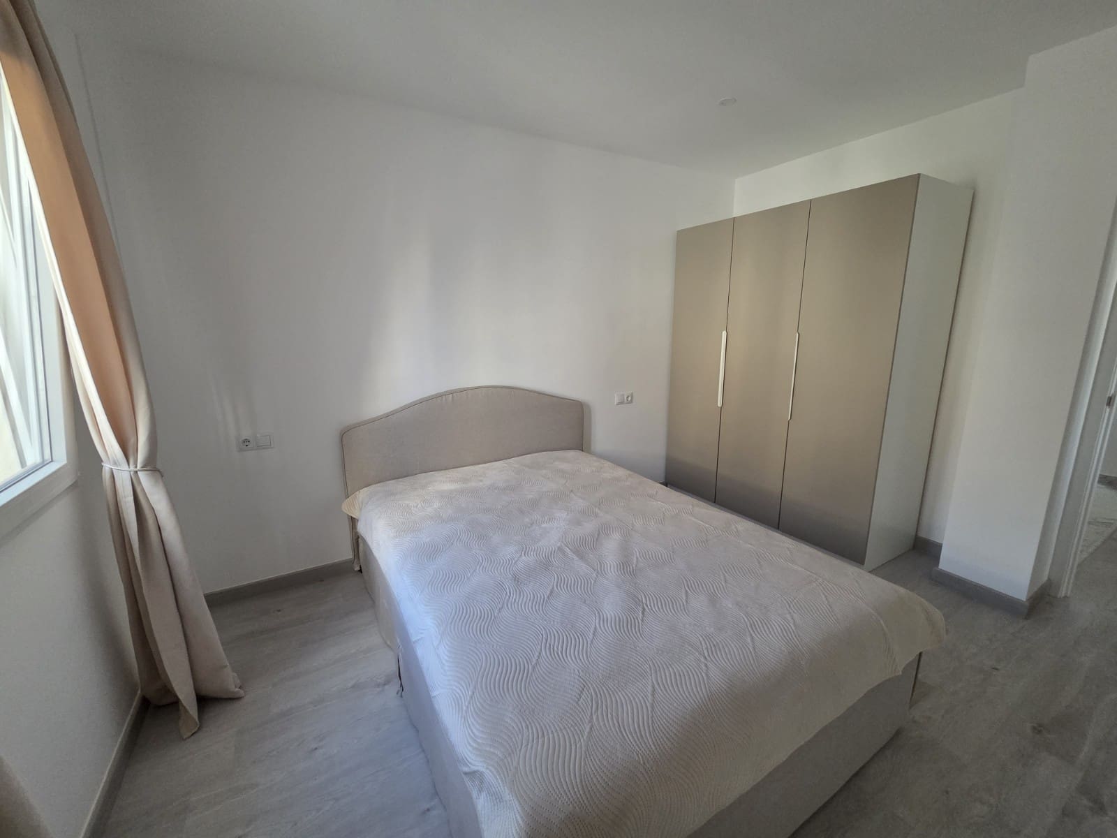 4 camera da letto Villetta Bifamiliare in vendita in Torrevieja con piscina garage - 369.000 € (Rif: 9409713)