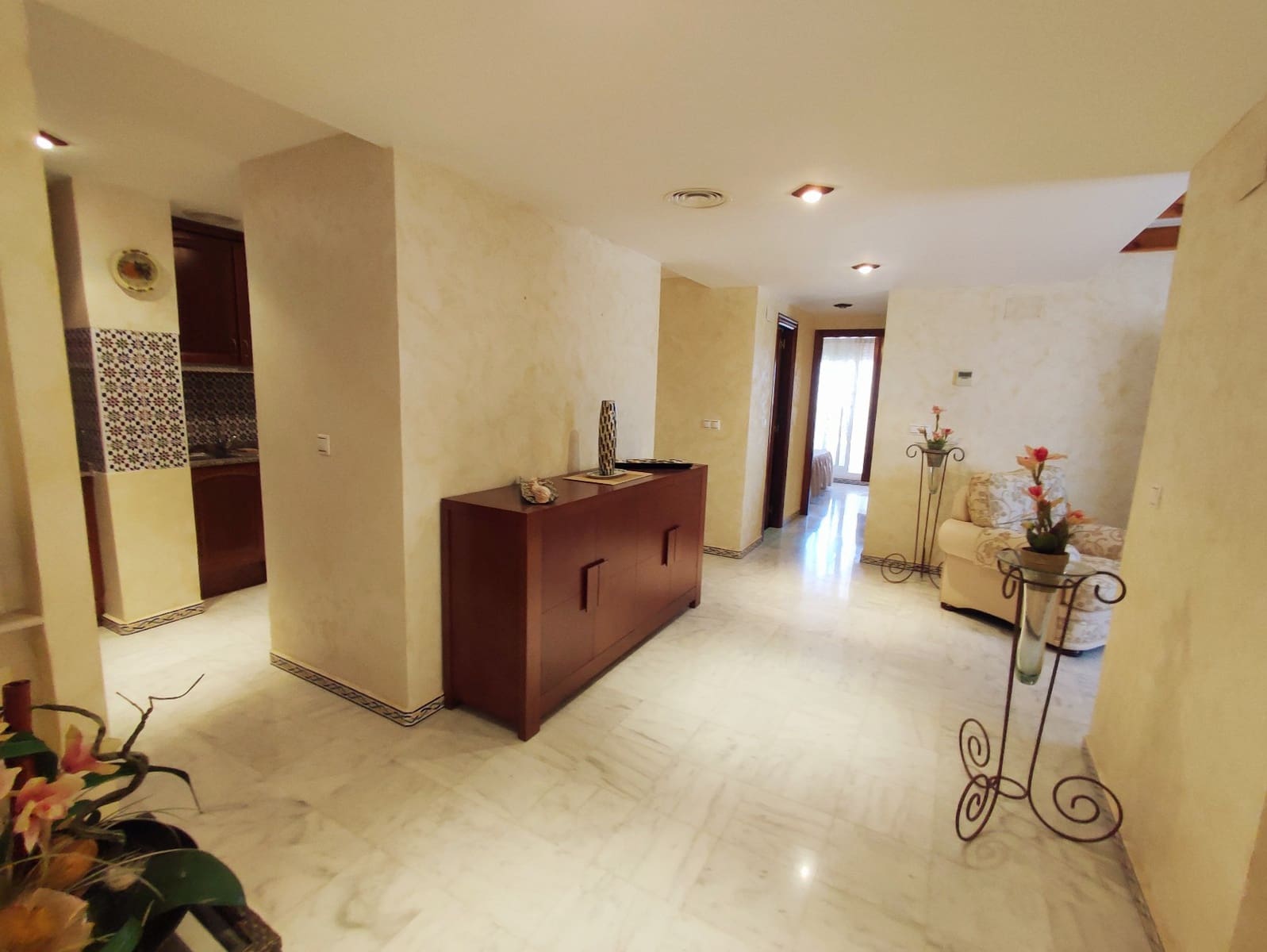 4 chambre Appartement à vendre à Torrevieja avec piscine garage - 330 000 € (Ref: 9414565)