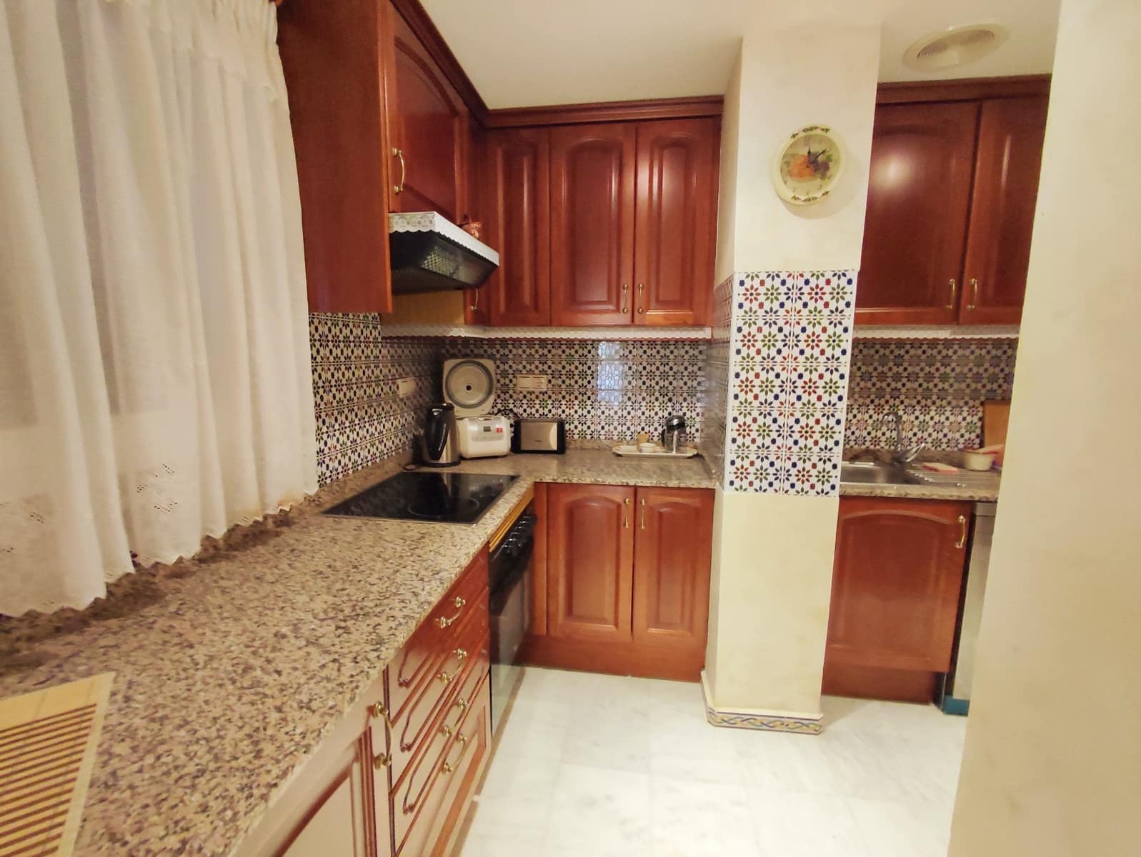 4 chambre Appartement à vendre à Torrevieja avec piscine garage - 330 000 € (Ref: 9414565)