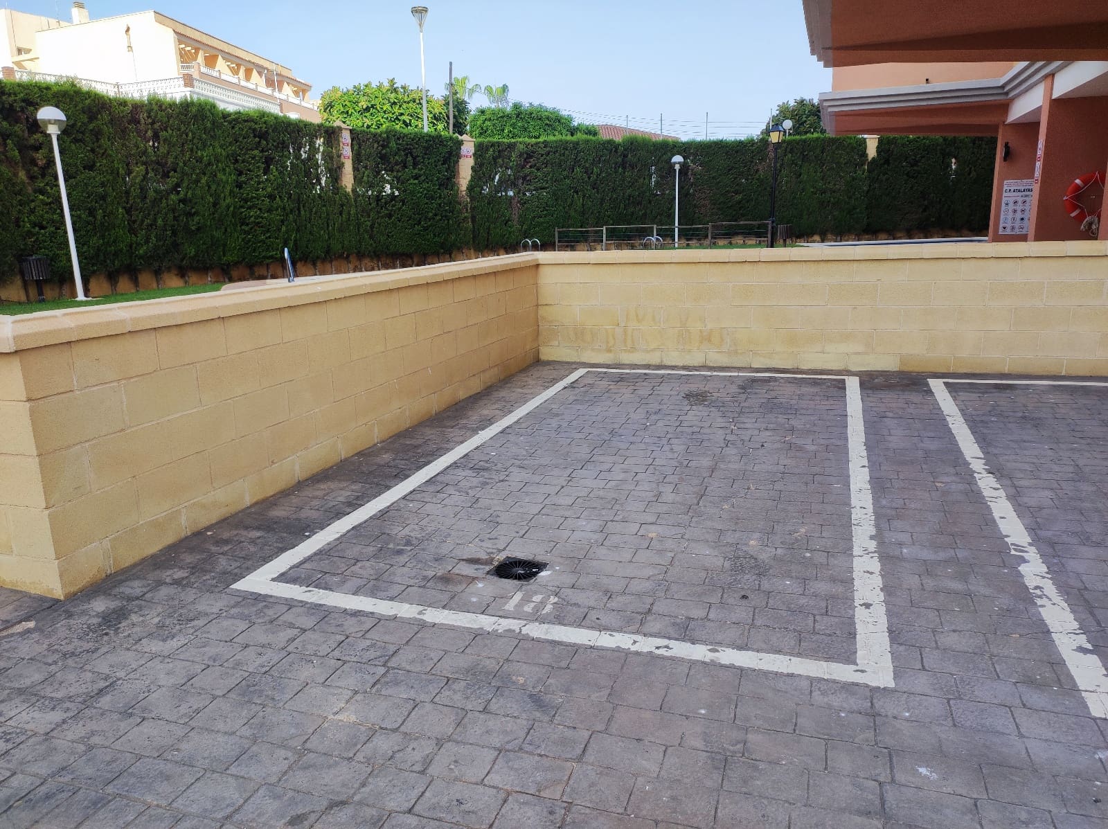 4 Zimmer Apartment zu verkaufen in Torrevieja mit Pool Garage - 298.500 € (Ref: 9414565)