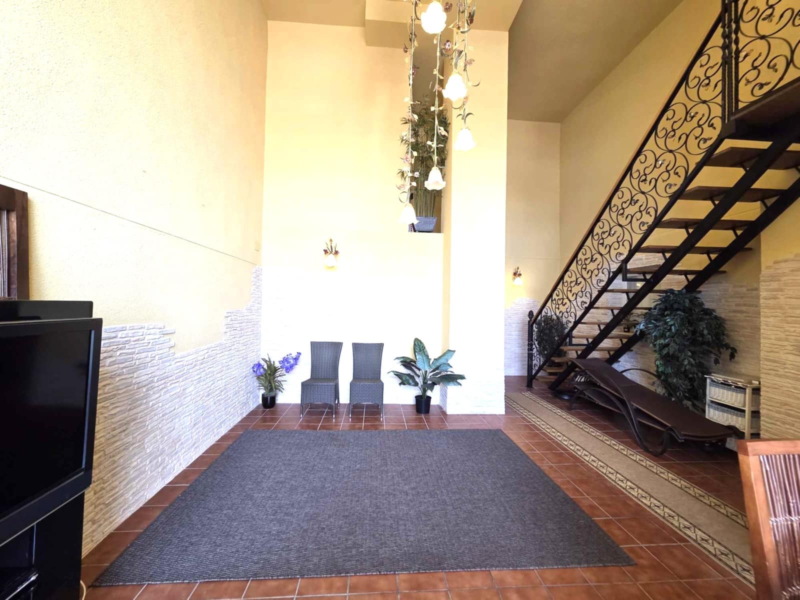 4 Zimmer Apartment zu verkaufen in Torrevieja mit Pool Garage - 298.500 € (Ref: 9414565)