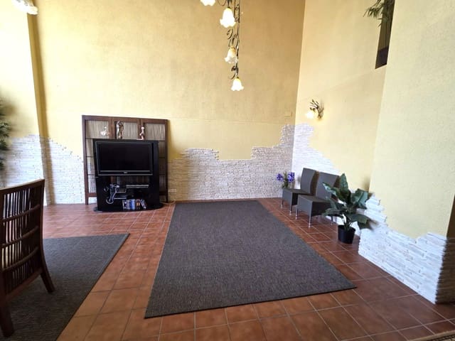 4 soveværelse Lejlighed til salg i Playa de los Locos, Torrevieja med swimmingpool garage - € 298.500 (Ref: 9414565)