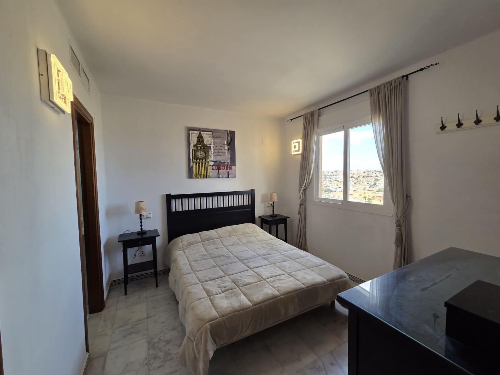 2 soverom Leilighet til salgs i Torrevieja med svømmebasseng - € 239 000 (Ref: 9416105)