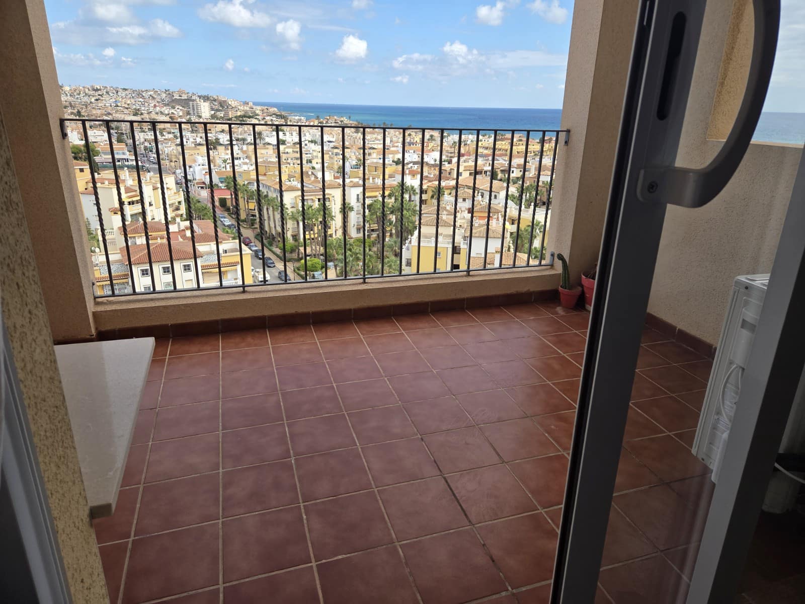 2 soverom Leilighet til salgs i Torrevieja med svømmebasseng - € 239 000 (Ref: 9416105)
