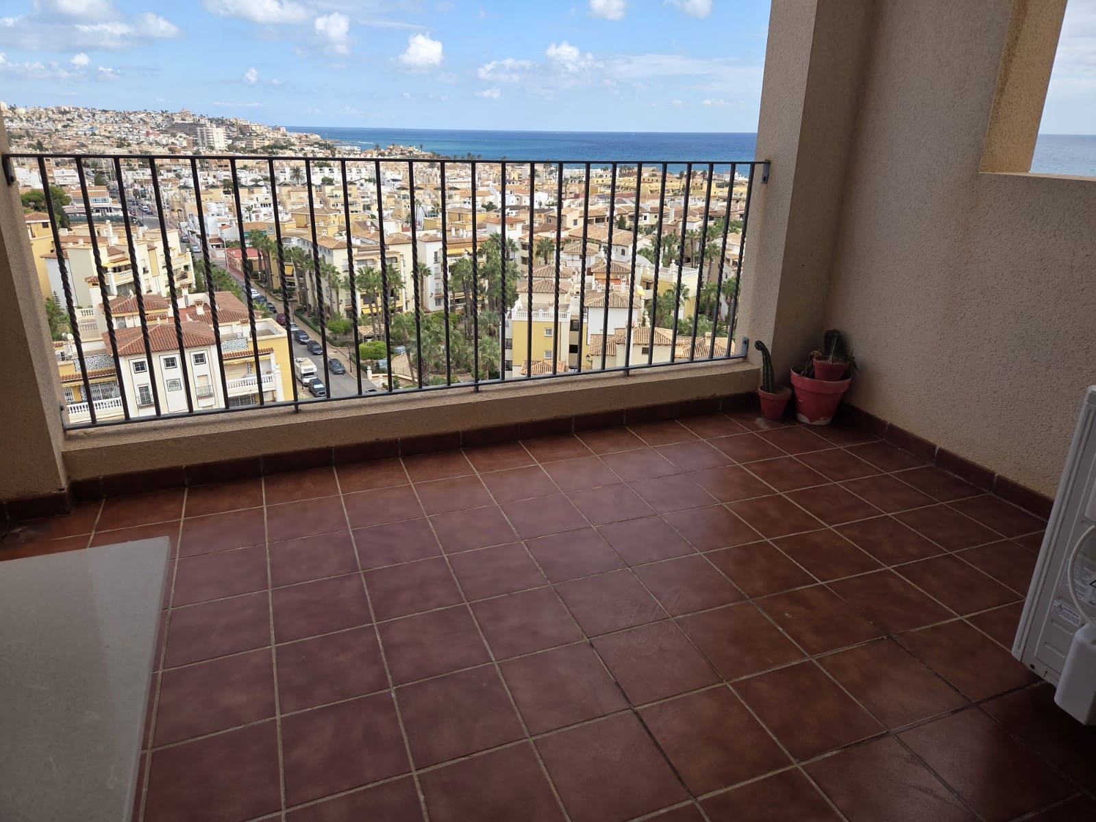 2 soverom Leilighet til salgs i Torrevieja med svømmebasseng - € 239 000 (Ref: 9416105)