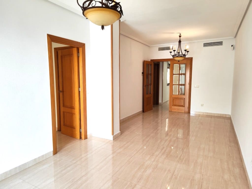 3 camera da letto Appartamento in vendita in Torrevieja - 235.000 € (Rif: 9417365)