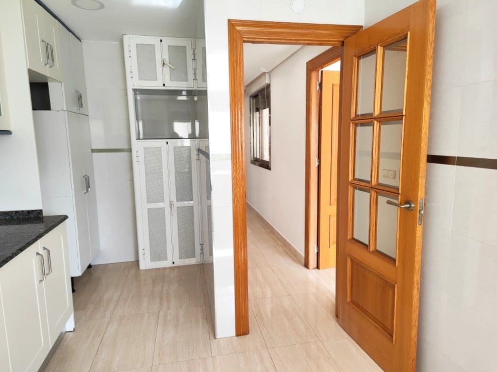 3 camera da letto Appartamento in vendita in Torrevieja - 235.000 € (Rif: 9417365)