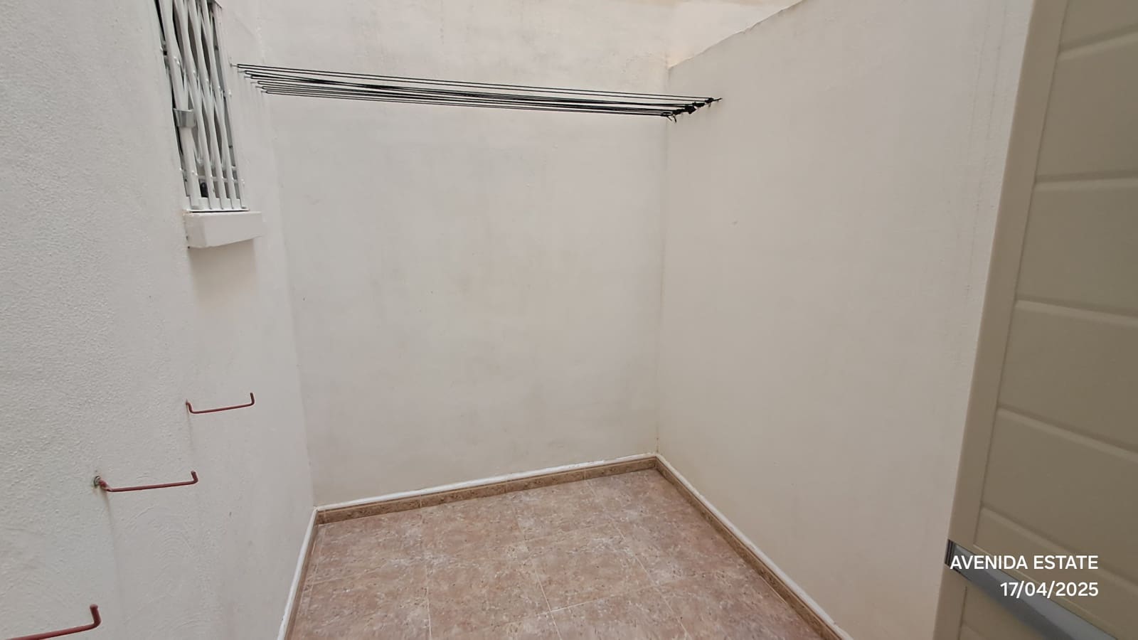 2 soveværelse Lejlighed til salg i Torrevieja med swimmingpool garage - € 136.000 (Ref: 9417369)