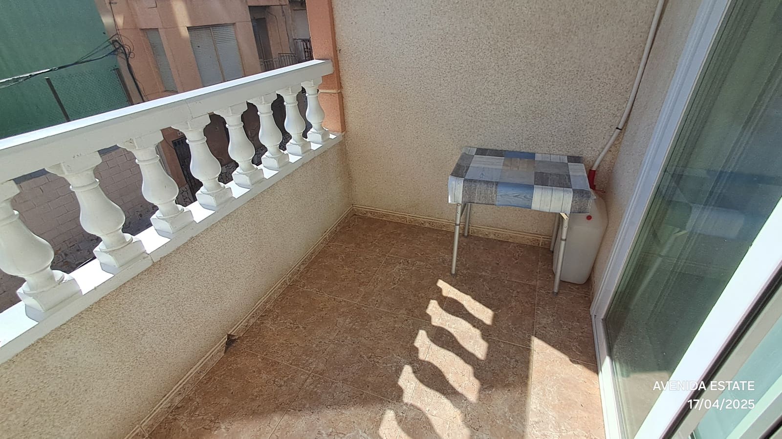 2 soveværelse Lejlighed til salg i Torrevieja med swimmingpool garage - € 136.000 (Ref: 9417369)