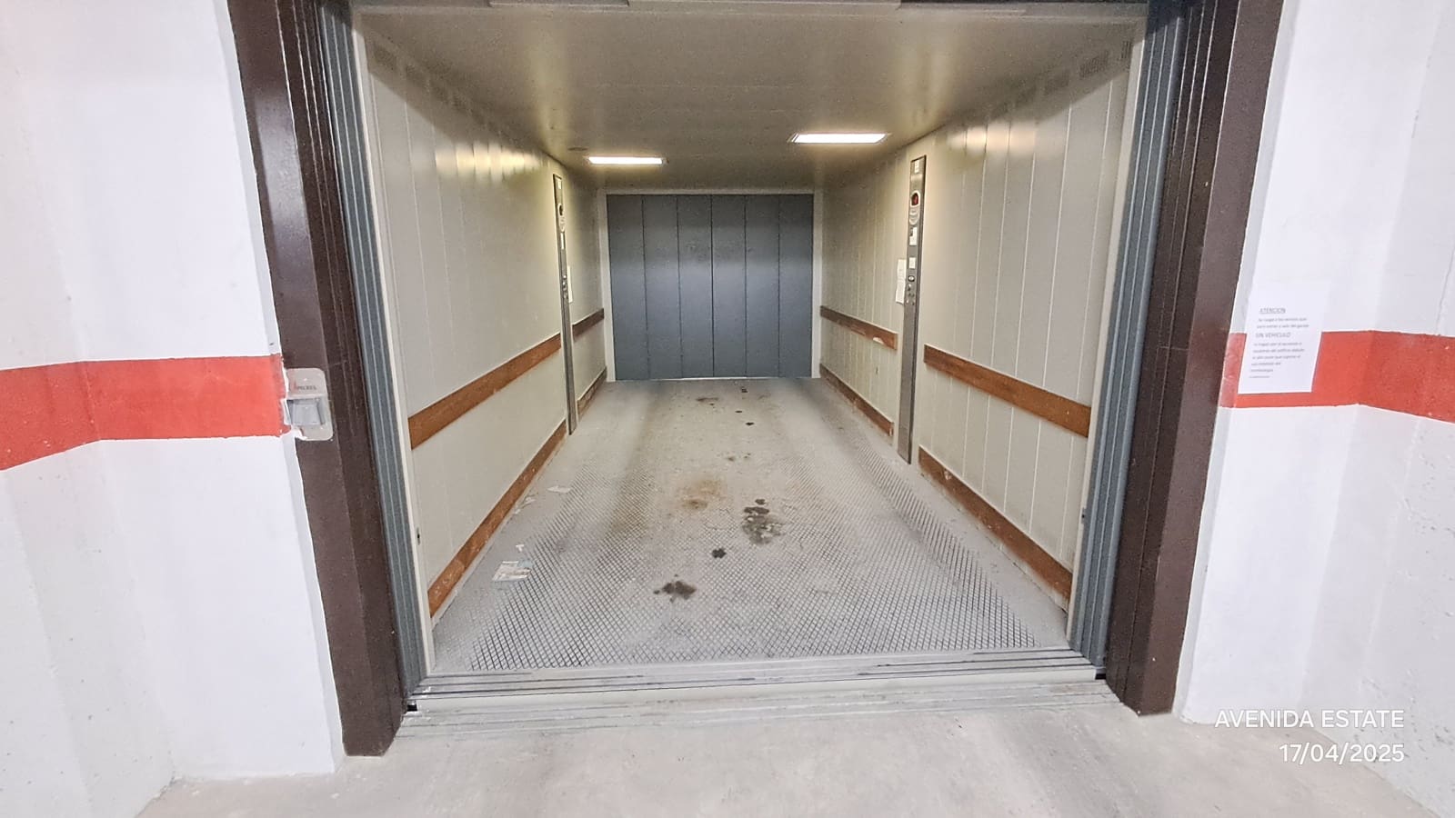 2 soveværelse Lejlighed til salg i Torrevieja med swimmingpool garage - € 136.000 (Ref: 9417369)