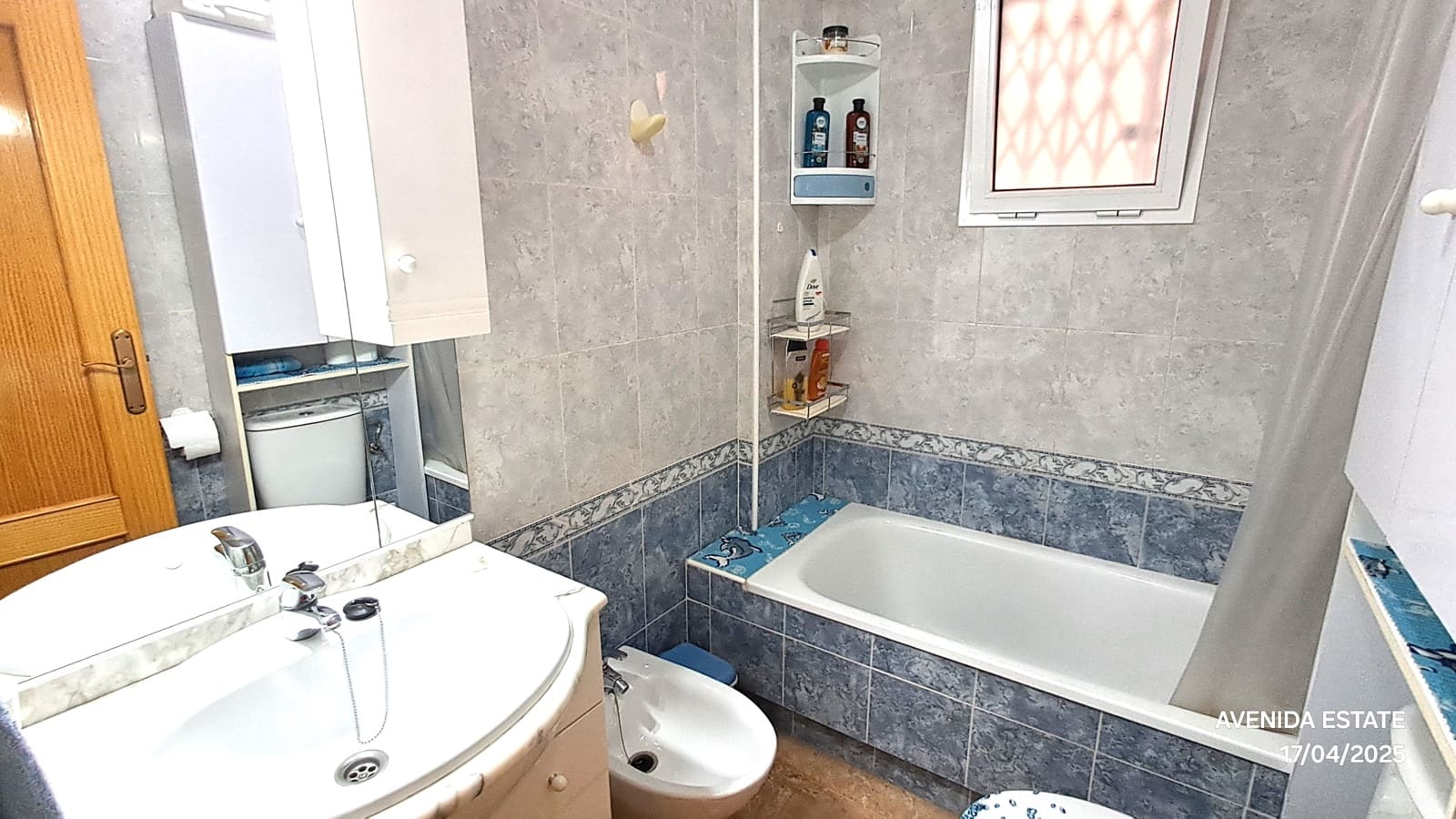 2 soveværelse Lejlighed til salg i Torrevieja med swimmingpool garage - € 136.000 (Ref: 9417369)