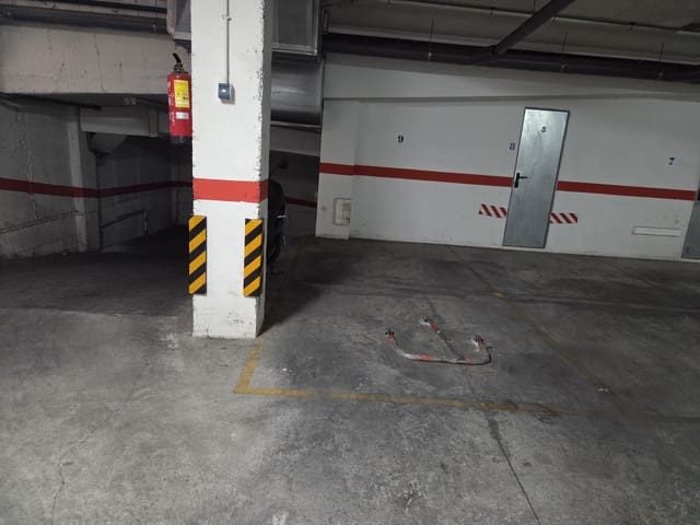 Garage till salu i Avenida Habaneras - Curva de Palangre, Torrevieja - 10 500 € (Ref: 9420072)