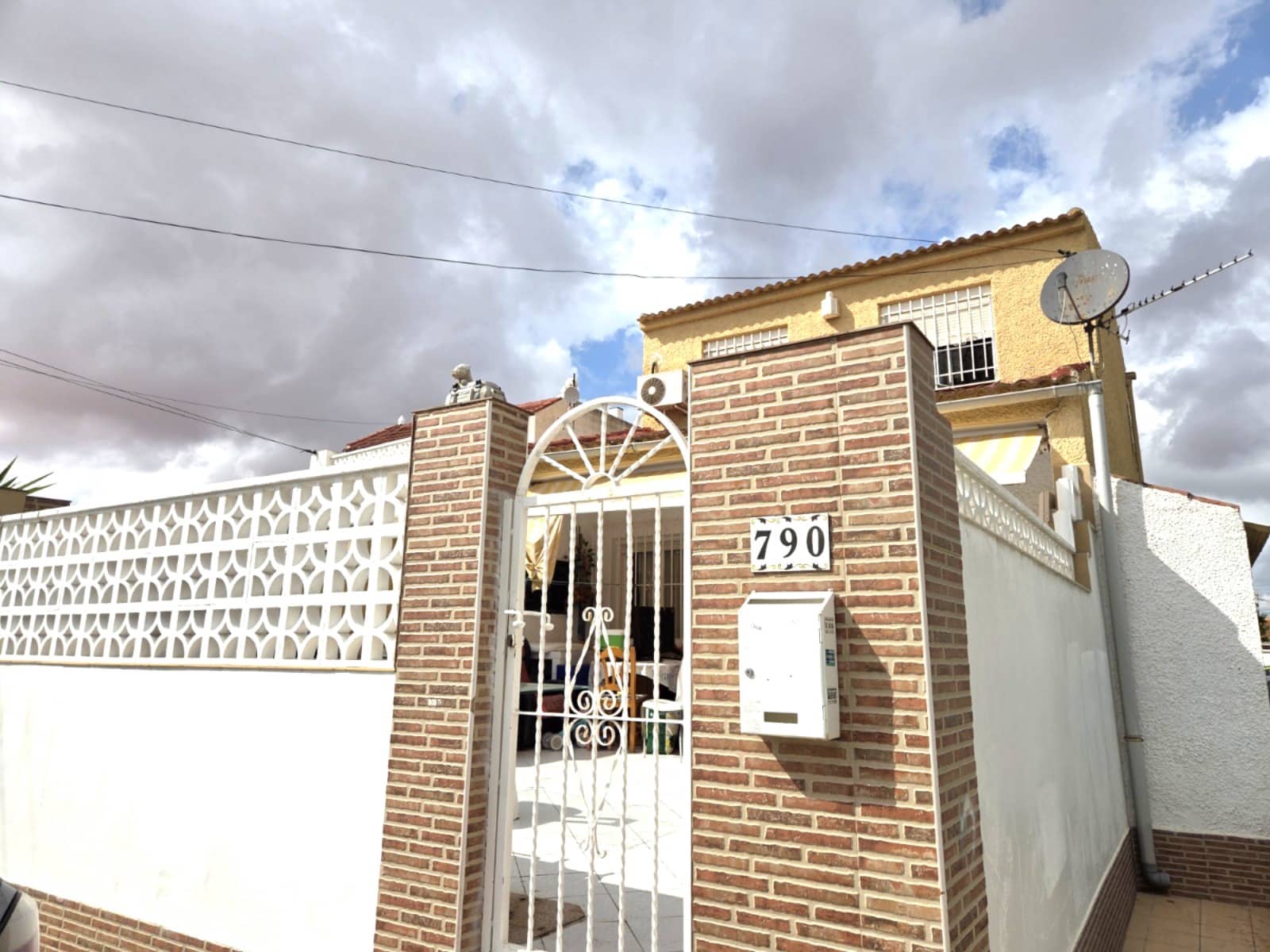 2 chambre Bungalow à vendre à Torrevieja - 119 000 € (Ref: 9434562)