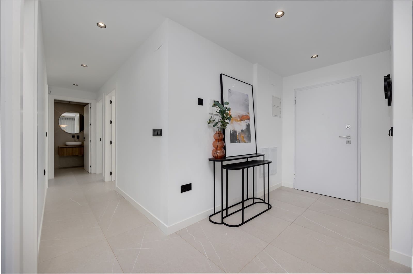 Chalet de 3 habitaciones en Torrevieja en venta con piscina garaje - 595.000 € (Ref: 9453568)