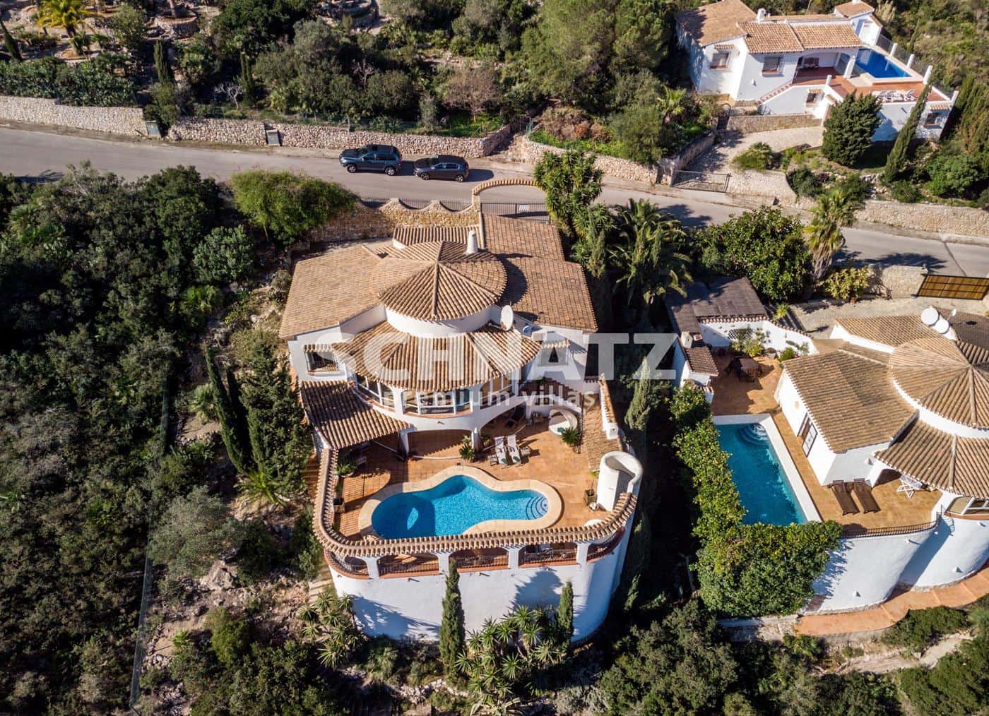 4 bedroom Villa for sale in Pego with pool garage € 495,000 (Ref