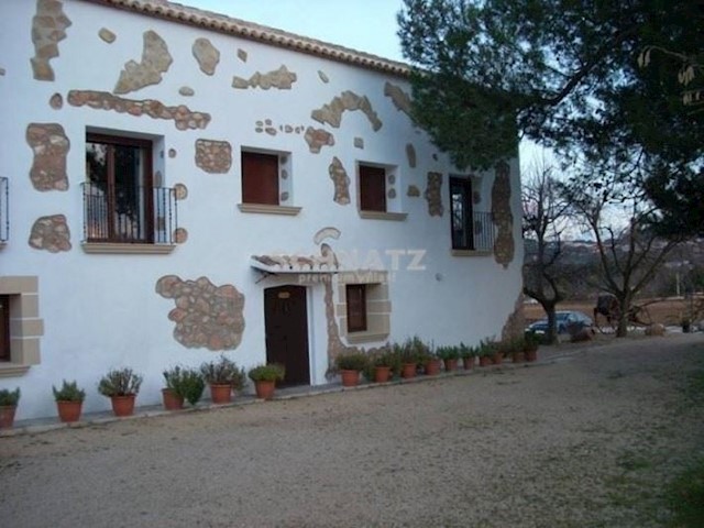 9 quarto Quinta/Casa Rural para venda em Bocairent com garagem - 2 300 000 € (Ref: 3126715)