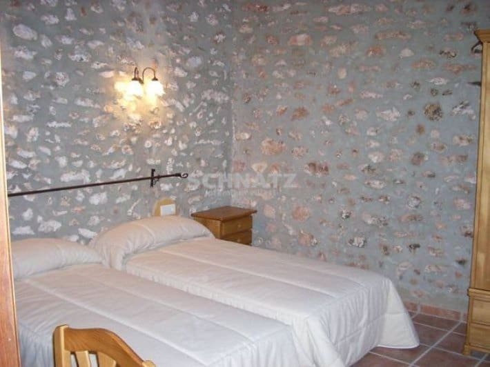 9 soveværelse Finca/Landehus til salg i Bocairent med garage - € 2.300.000 (Ref: 3126715)