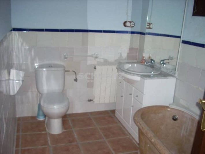 9 soveværelse Finca/Landehus til salg i Bocairent med garage - € 2.300.000 (Ref: 3126715)