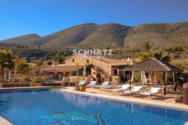 8 makuuhuone Huvila myytävänä paikassa Benissa mukana uima-altaan - 1 250 000 € (Ref: 6210323)