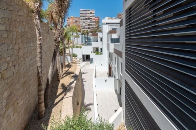 3 soverom Leilighet til salgs i Benidorm med svømmebasseng garasje - € 1 650 000 (Ref: 7689375)