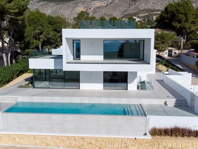 5 Zimmer Villa zu verkaufen in Altea - 2.490.000 € (Ref: 7689387)