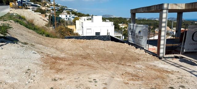 4 Zimmer Villa zu verkaufen in Calpe / Calp mit Pool Garage - 1.825.000 € (Ref: 7689401)