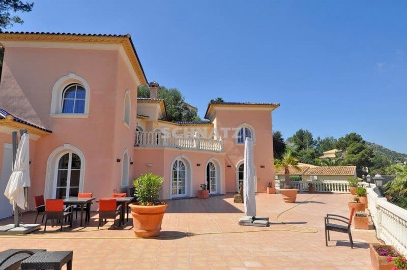 5 soveværelse Villa til salg i La Sella med swimmingpool garage - € 1.599.000 (Ref: 7795497)