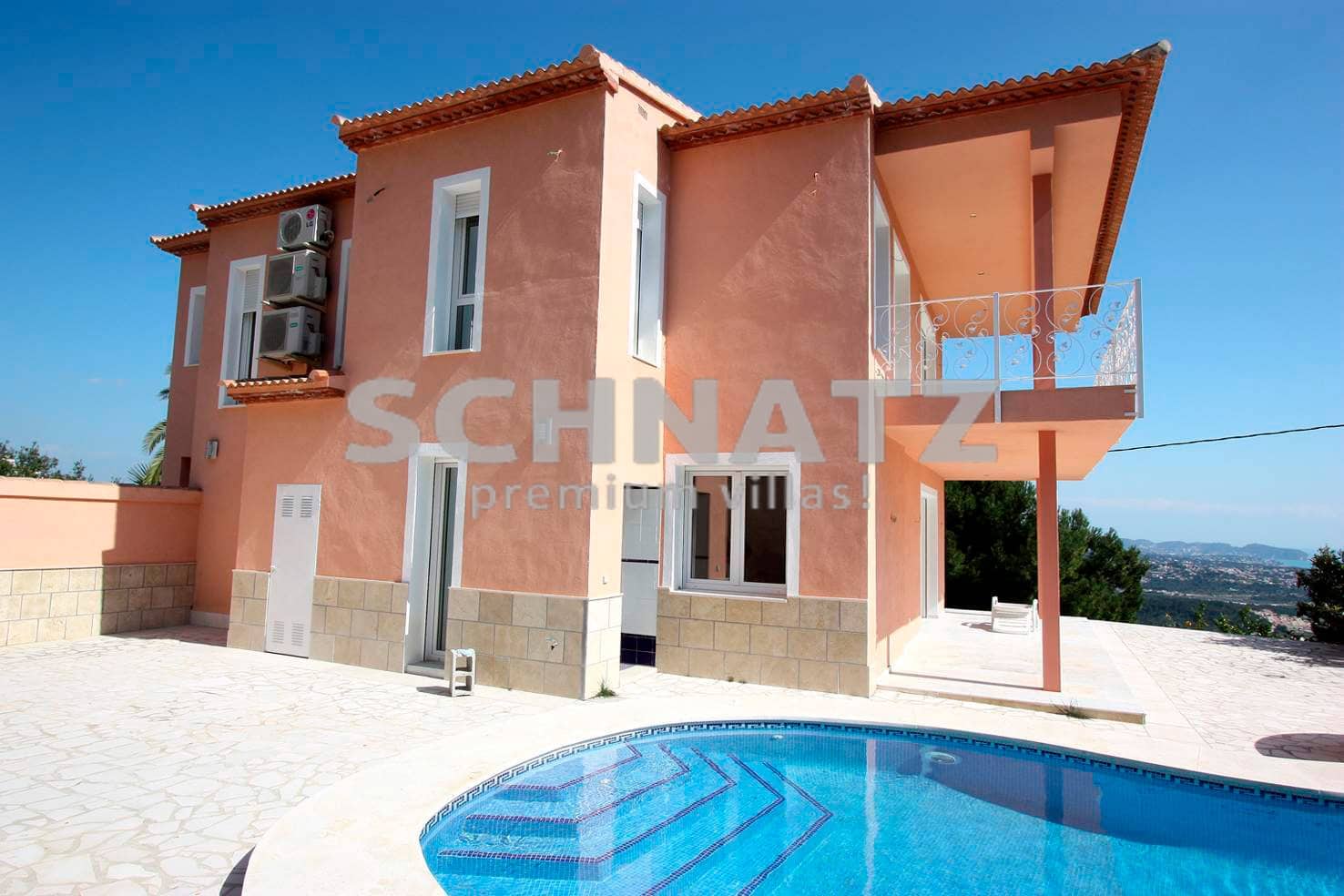 3 bedroom Villa for sale in Calpe / Calp with garage - € 795,000 (Ref: 8562141)
