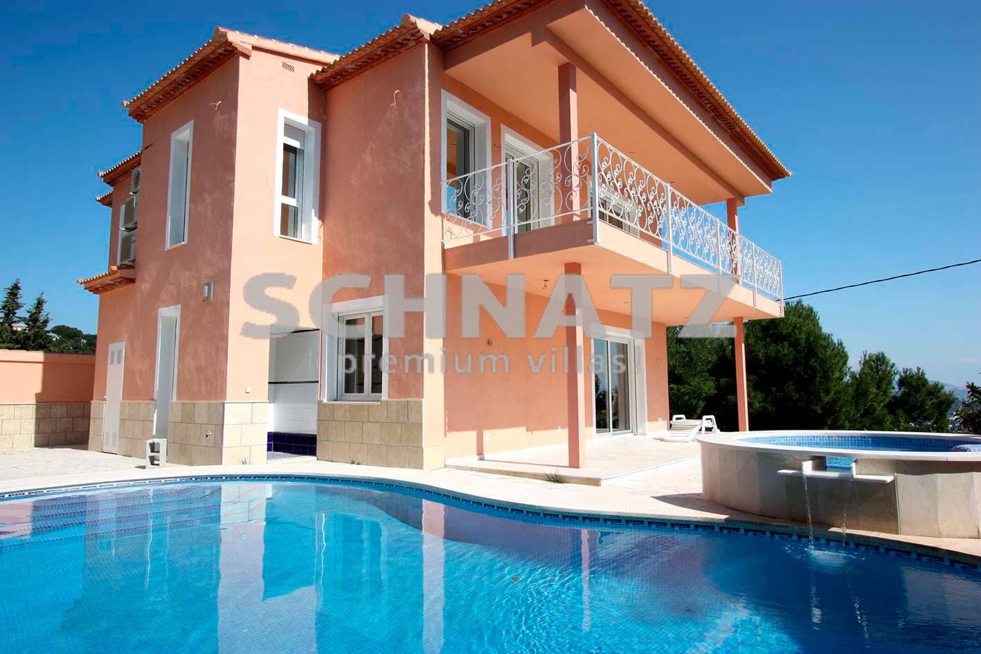 3 bedroom Villa for sale in Calpe / Calp with garage - € 795,000 (Ref: 8562141)