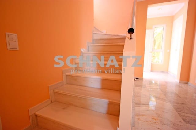 3 chambre Villa/Maison à vendre à Calpe / Calp avec garage - 795 000 € (Ref: 8562141)