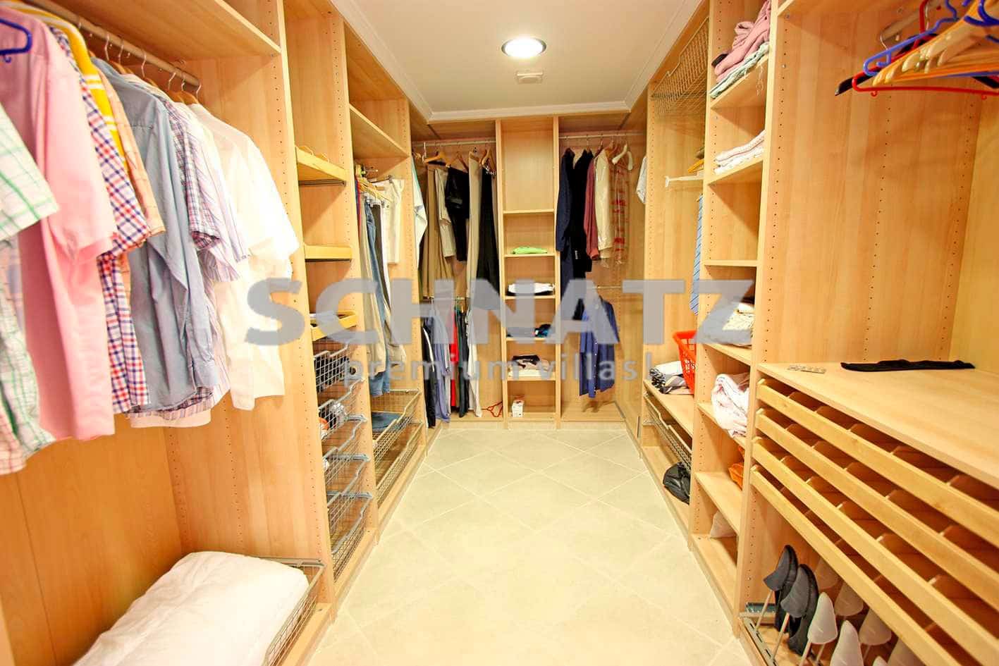 3 bedroom Villa for sale in Calpe / Calp with garage - € 795,000 (Ref: 8562141)