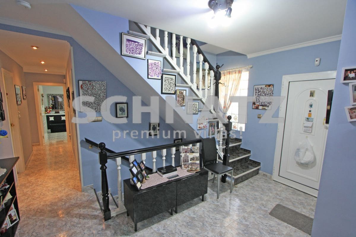 4 sypialnia Willa na sprzedaż w Els Poblets z basenem garażem - 850 000 € (Ref: 8562142)