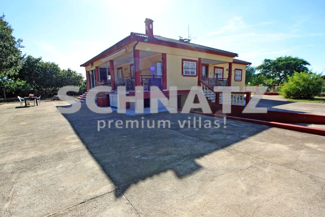 4 sypialnia Willa na sprzedaż w Els Poblets z basenem garażem - 850 000 € (Ref: 8562142)