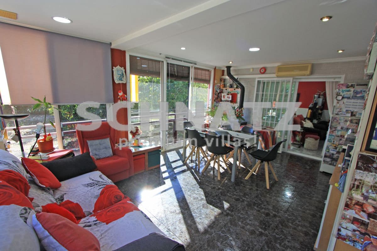 4 sypialnia Willa na sprzedaż w Els Poblets z basenem garażem - 850 000 € (Ref: 8562142)