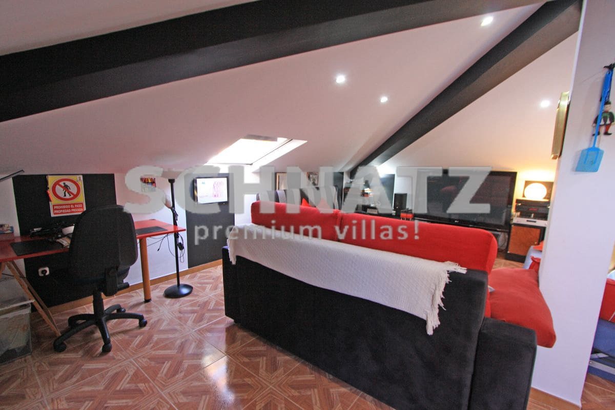 4 sypialnia Willa na sprzedaż w Els Poblets z basenem garażem - 850 000 € (Ref: 8562142)