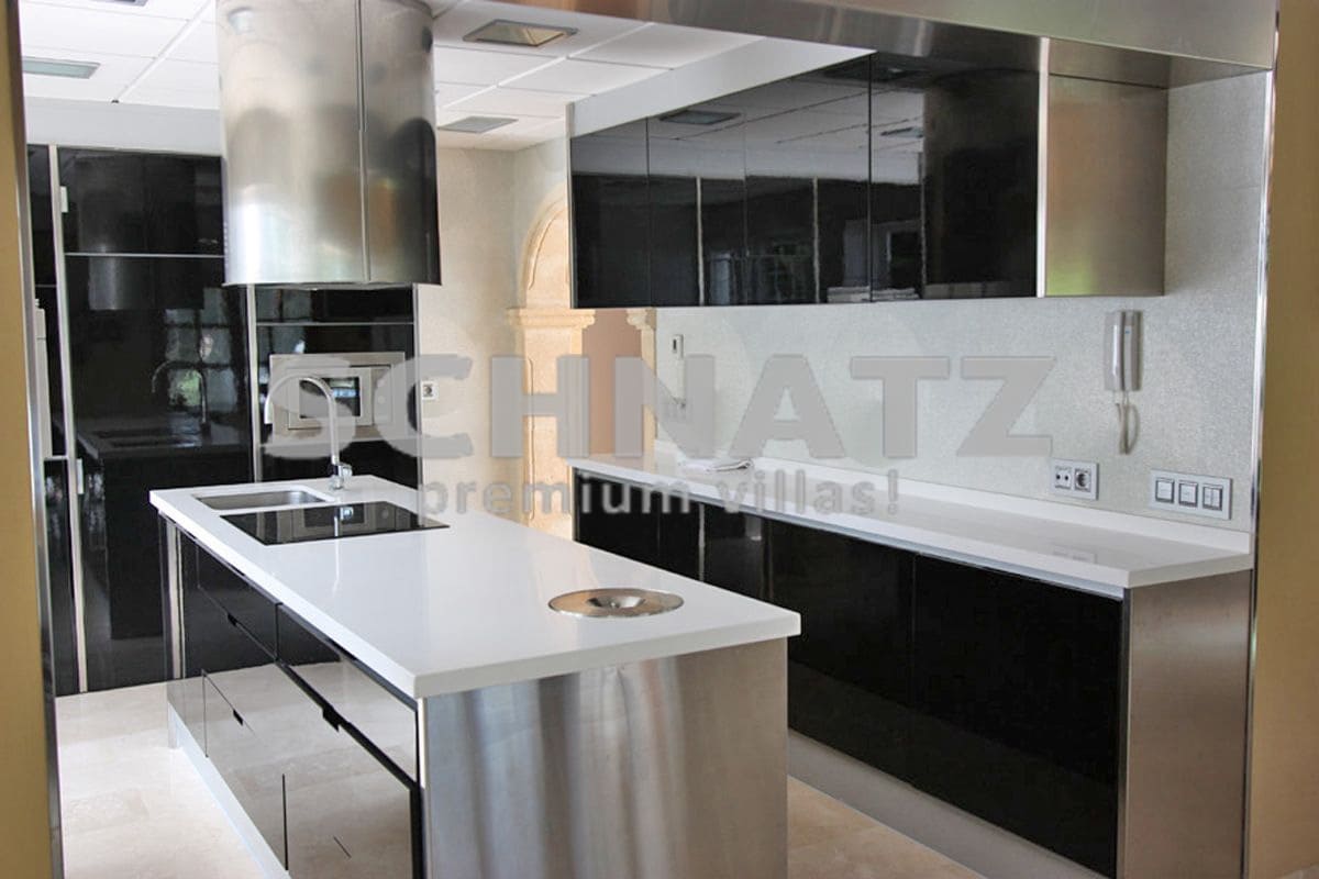 8 slaapkamer Villa te koop in Javea / Xabia met zwembad garage - € 2.100.000 (Ref: 8562143)