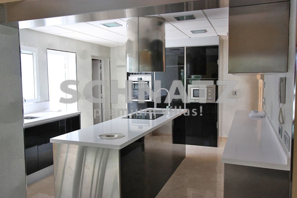 8 slaapkamer Villa te koop in Javea / Xabia met zwembad garage - € 2.100.000 (Ref: 8562143)