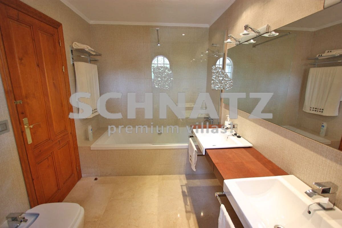 8 slaapkamer Villa te koop in Javea / Xabia met zwembad garage - € 2.100.000 (Ref: 8562143)