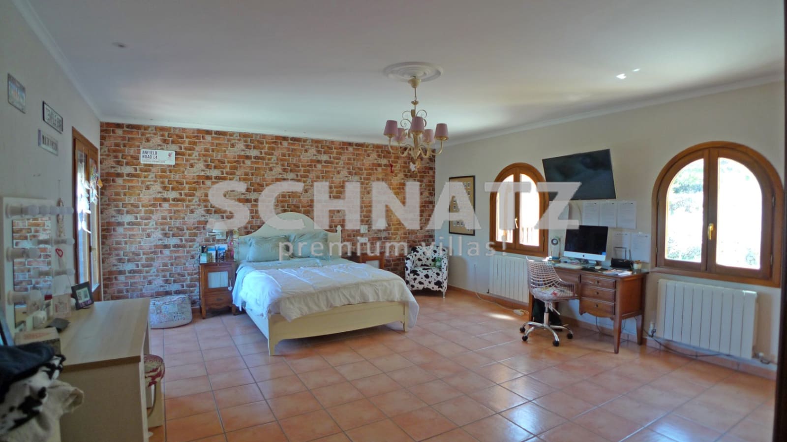 10 soveværelse Finca/Landehus til salg i Jalon / Xalo med garage - € 1.115.000 (Ref: 8562145)