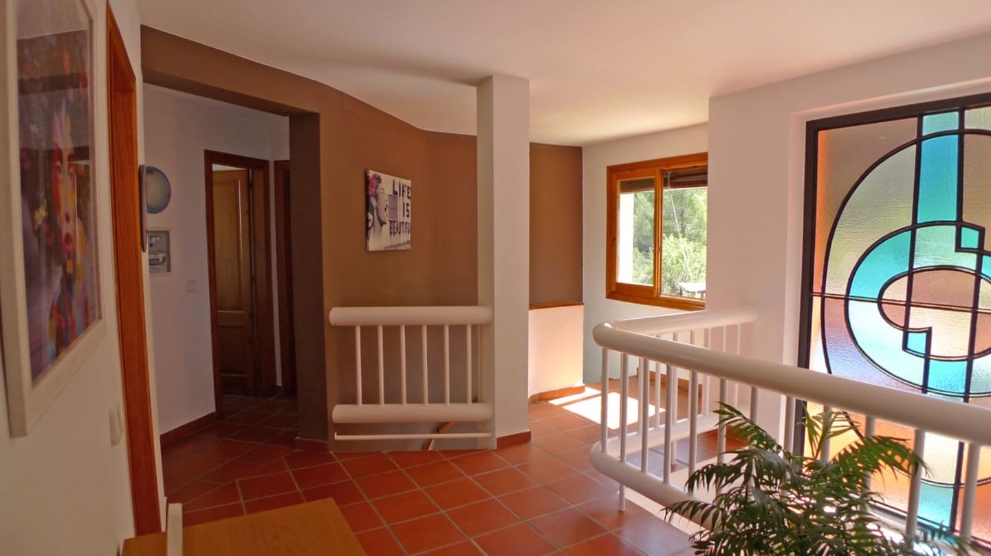 10 soveværelse Finca/Landehus til salg i Jalon / Xalo med garage - € 1.115.000 (Ref: 8562145)