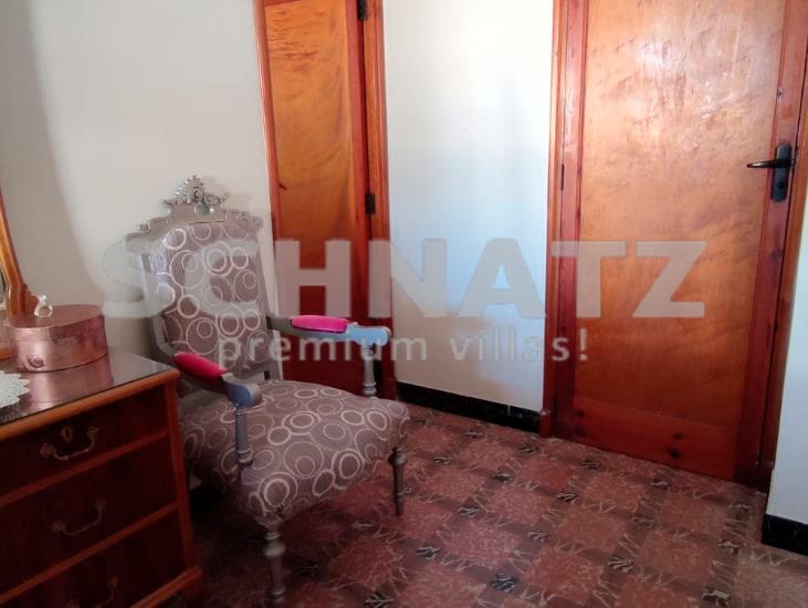 8 soveværelse Byhus til salg i Sanet i Negrals med garage - € 369.000 (Ref: 8562146)