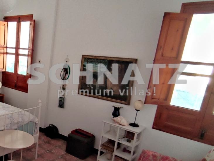 8 soveværelse Byhus til salg i Sanet i Negrals med garage - € 369.000 (Ref: 8562146)