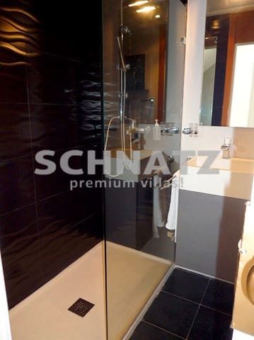 2 Zimmer Reihenhaus zu verkaufen in Calpe / Calp mit Pool Garage - 750.000 € (Ref: 8562151)