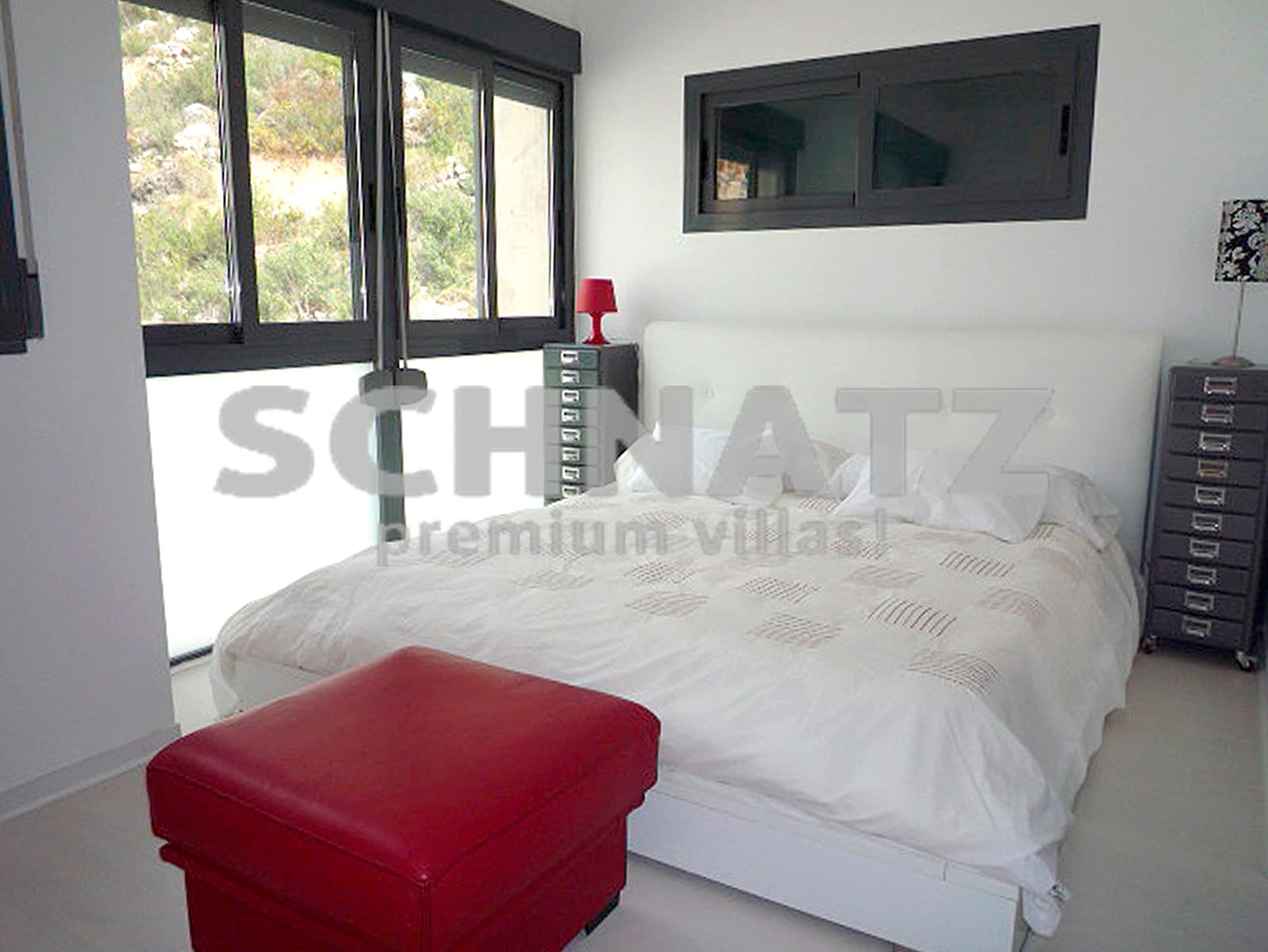 2 soveværelse Rækkehus til salg i Calpe / Calp med swimmingpool garage - € 750.000 (Ref: 8562151)