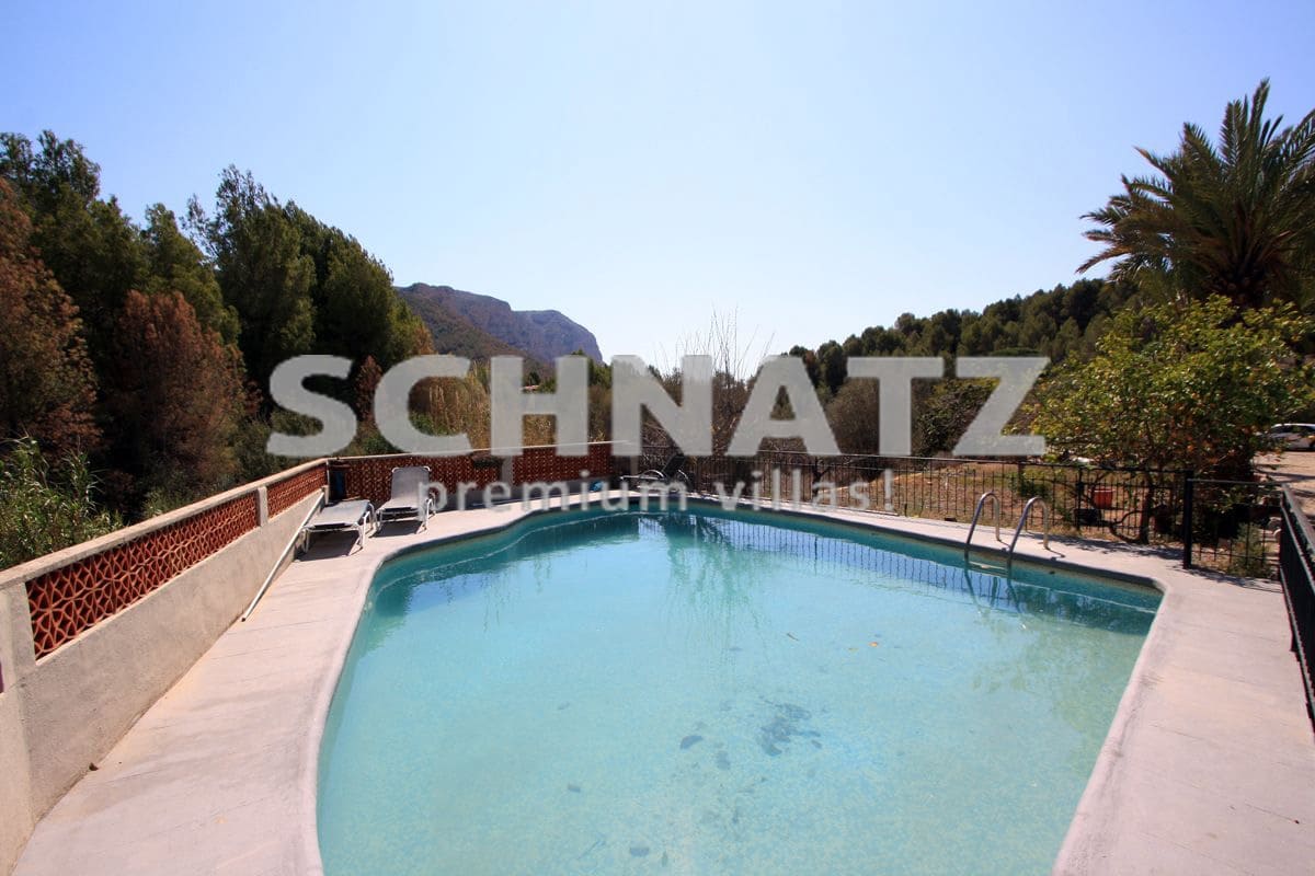 4 soveværelse Villa til salg i La Sella med swimmingpool garage - € 635.000 (Ref: 8562153)