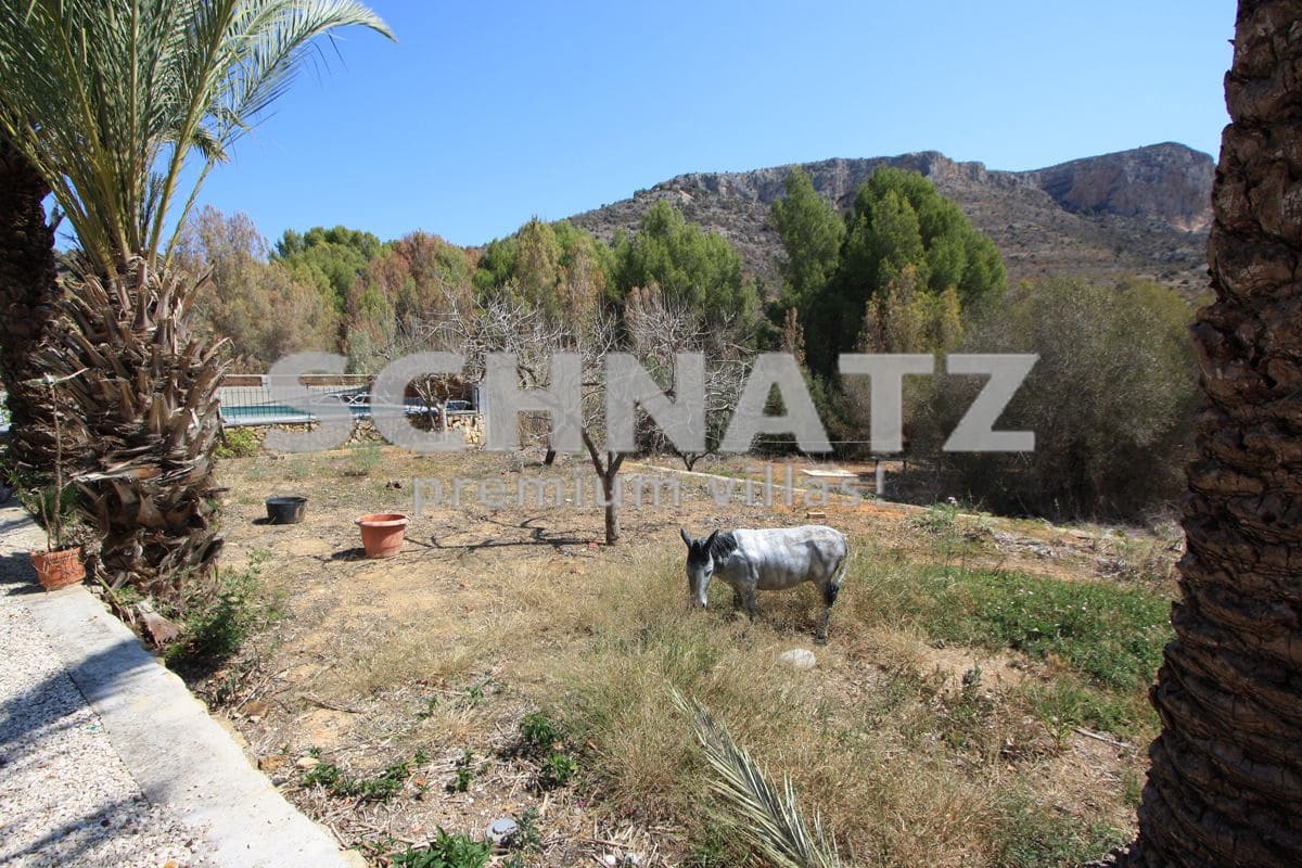 4 soveværelse Villa til salg i La Sella med swimmingpool garage - € 635.000 (Ref: 8562153)