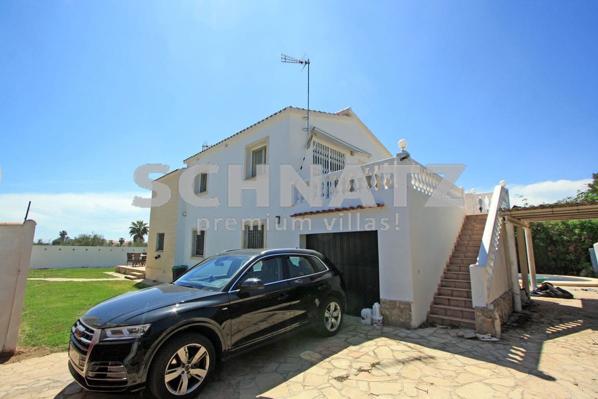 5 slaapkamer Villa te koop in Denia met zwembad garage - € 689.000 (Ref: 8562155)
