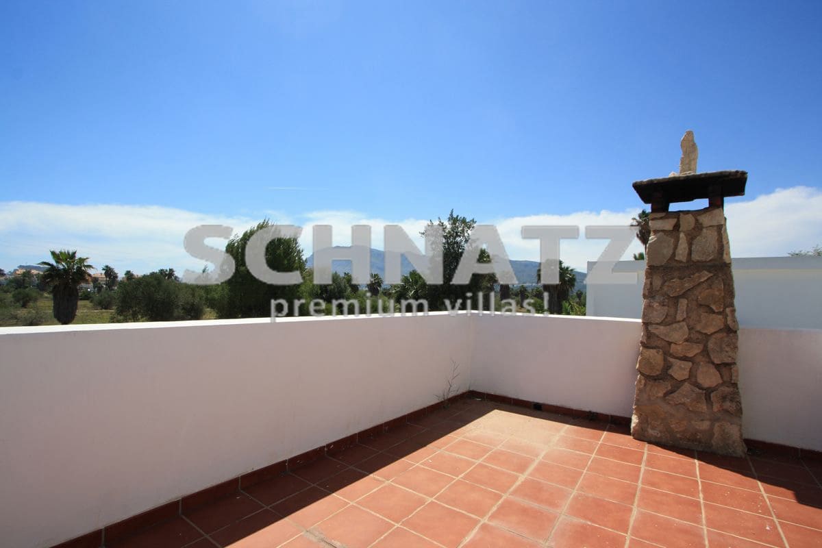 5 slaapkamer Villa te koop in Denia met zwembad garage - € 689.000 (Ref: 8562155)