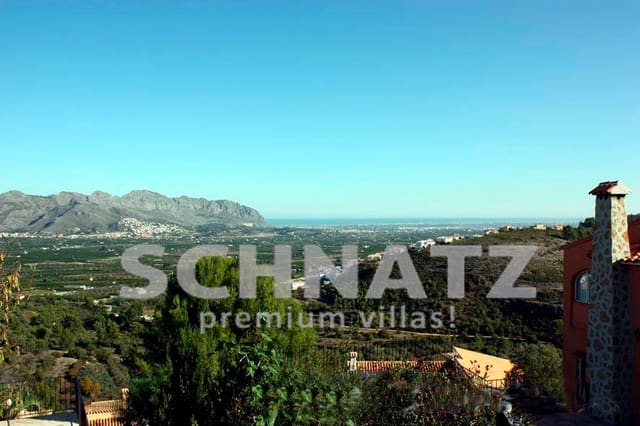 3 bedroom Villa for sale in Orba with pool garage - € 432,800 (Ref: 8562158)